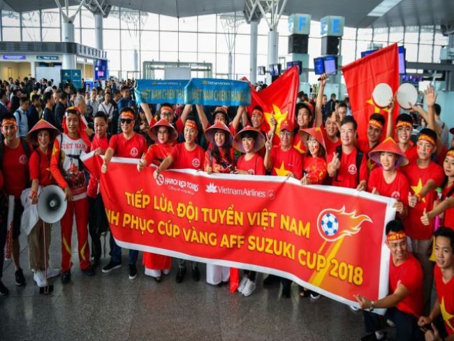 Băng rôn cổ vũ đội tuyển Việt Nam trong giải đấu AFF SUZUKI CUP 2018.