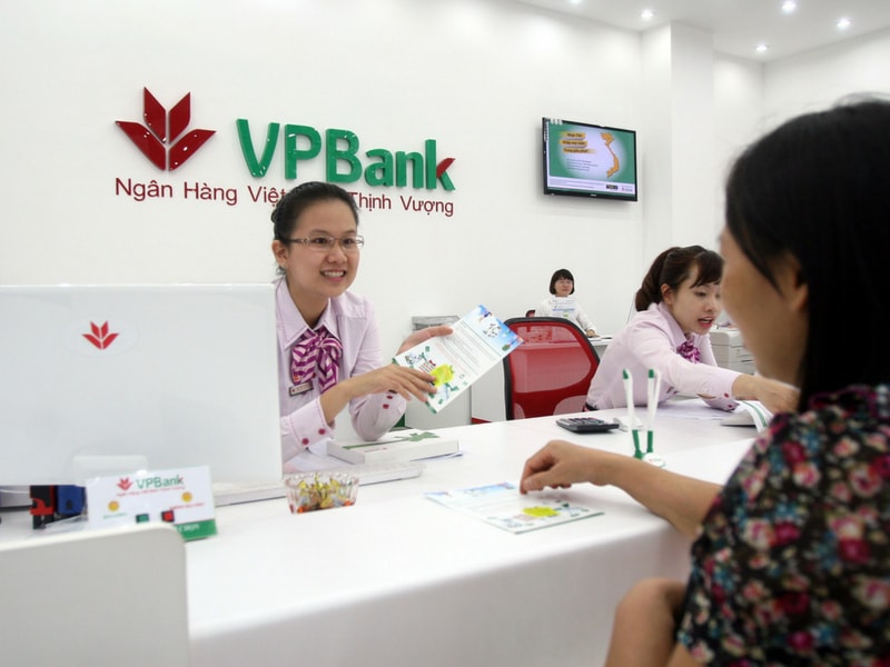 Lãi suất thẻ tín dụng ngân hàng VPBank mới nhất năm 2022