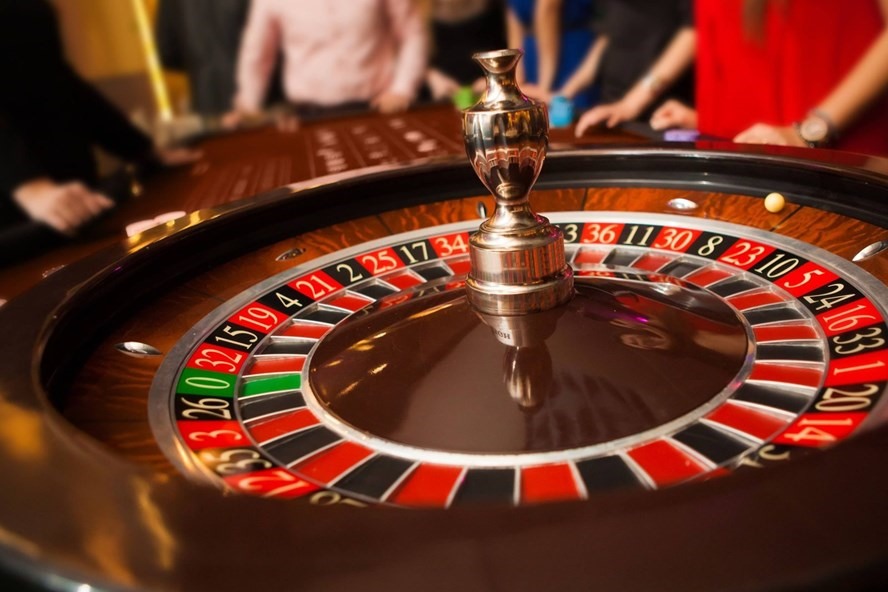 Casino thí điểm cho người Việt vào chơi lỗ hơn 2.500 tỉ đồng